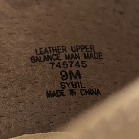 NEW Mootsies Tootsies Women's Neutral Beige Flats 9 - Picture 9 of 9